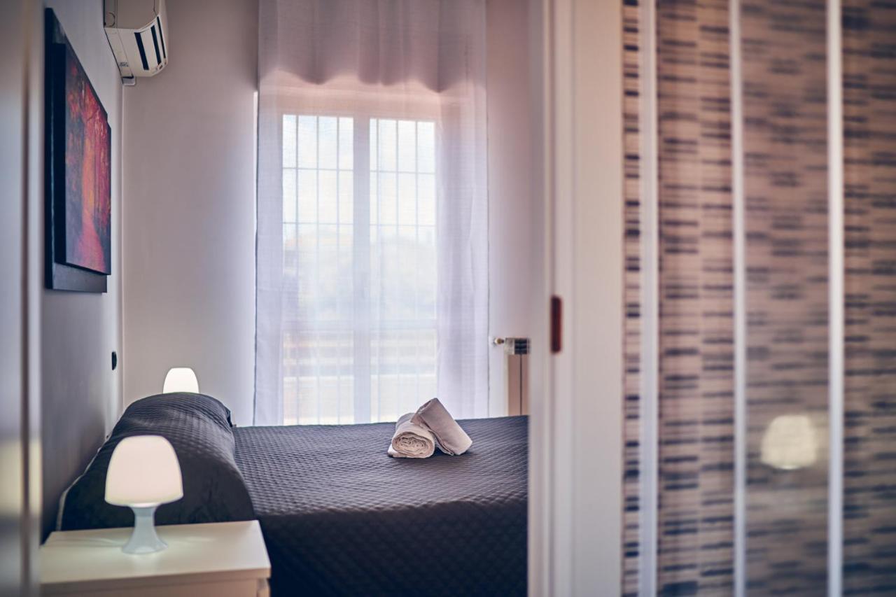 Travelershome 7Metri Guesthouse 치암피노 외부 사진
